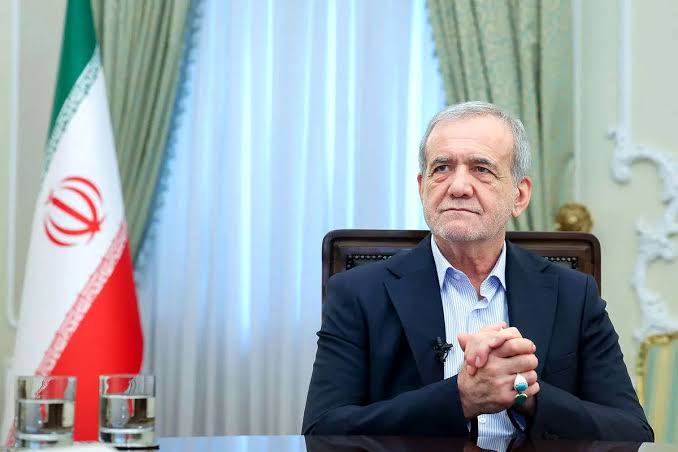 پزشکیان: فرآیند ایجاد تعهدات دولت باید اصلاح و منابع کشور به طرح‌های با اولویت اختصاص یابد