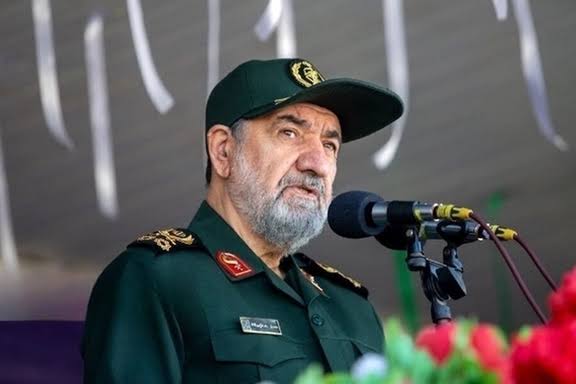 محسن رضایی: ملت ایران اجازه نداد تاریخ تکرار شود