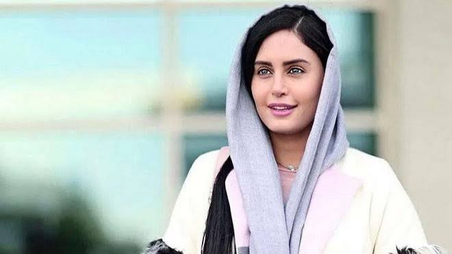 الناز شاکردوست به زندان و محرومیت از فعالیت های سیاسی و هنری محکوم شد