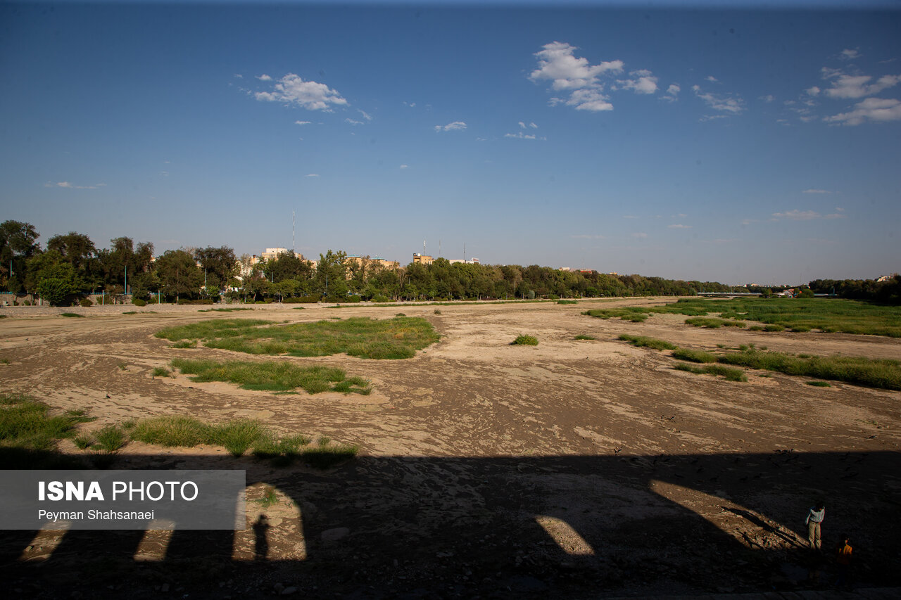 مرگ حیات در زاینده‌رود