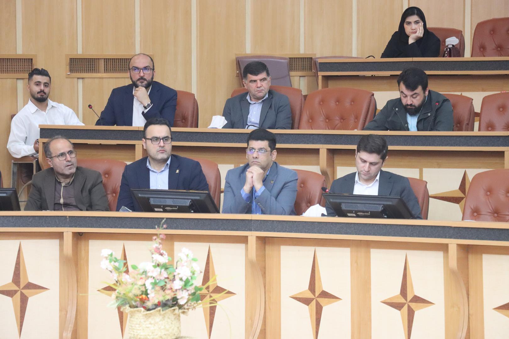 بازار رشت در آستانه بازگشایی/ بخشی از بازار سوخته رشت تا ۲ ماه دیگر آماده می‌شود