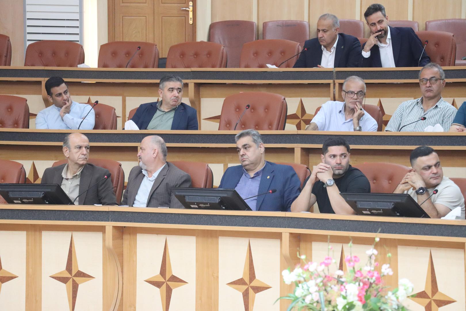 بازار رشت در آستانه بازگشایی/ بخشی از بازار سوخته رشت تا ۲ ماه دیگر آماده می‌شود