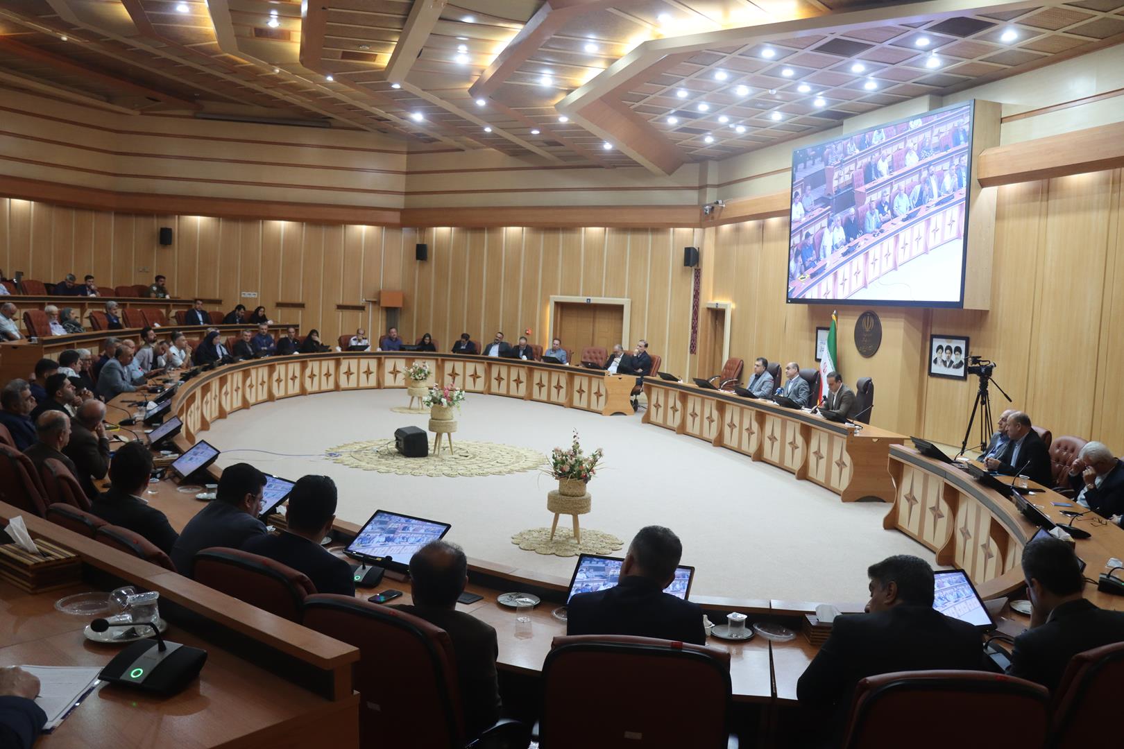 بازار رشت در آستانه بازگشایی/ بخشی از بازار سوخته رشت تا ۲ ماه دیگر آماده می‌شود