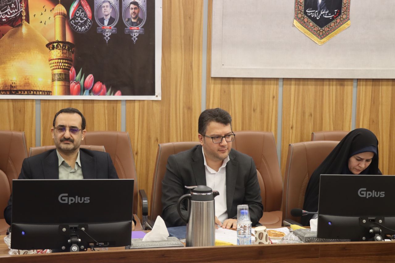 هیچ چالشی نباید ما را از آموزش نسل آینده غافل کند