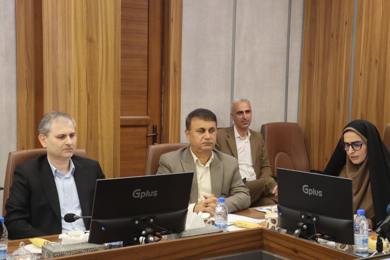 هیچ چالشی نباید ما را از آموزش نسل آینده غافل کند