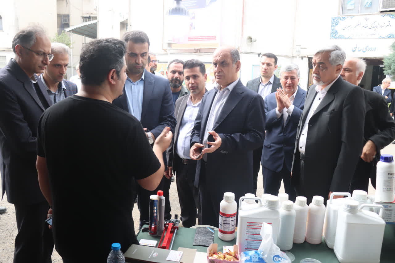 دستاوردهای علمی ایران در زندگی مردم نمود پیدا کند