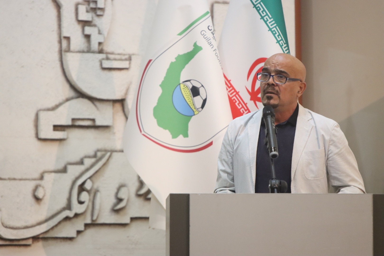مجوز احداث استادیوم جدید در گیلان پیگیری می‌شود+تصاویر