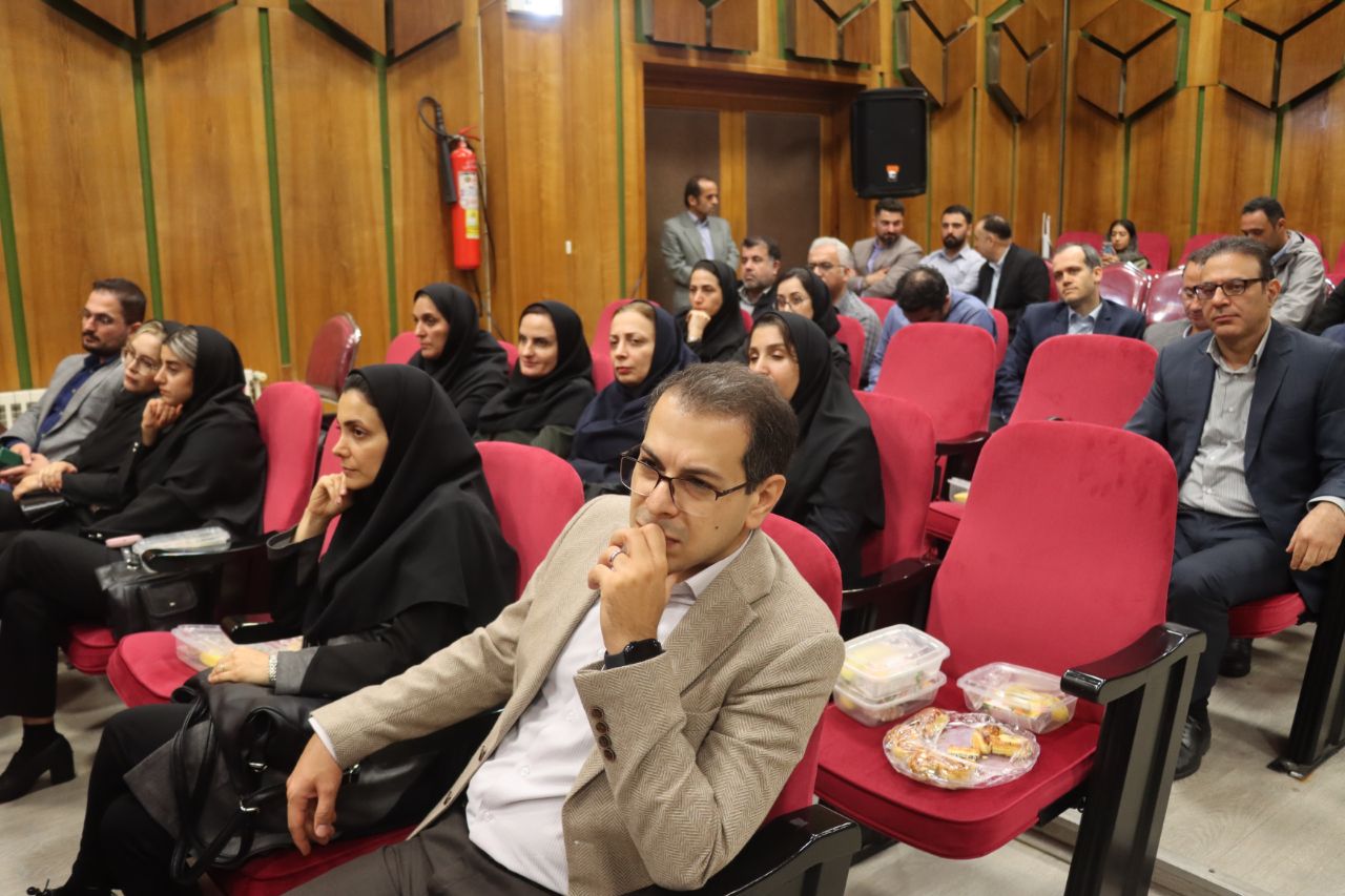 زنجیره تأمین نهاده‌های دامی، متناسب با ظرفیت تولید شمال طراحی شود