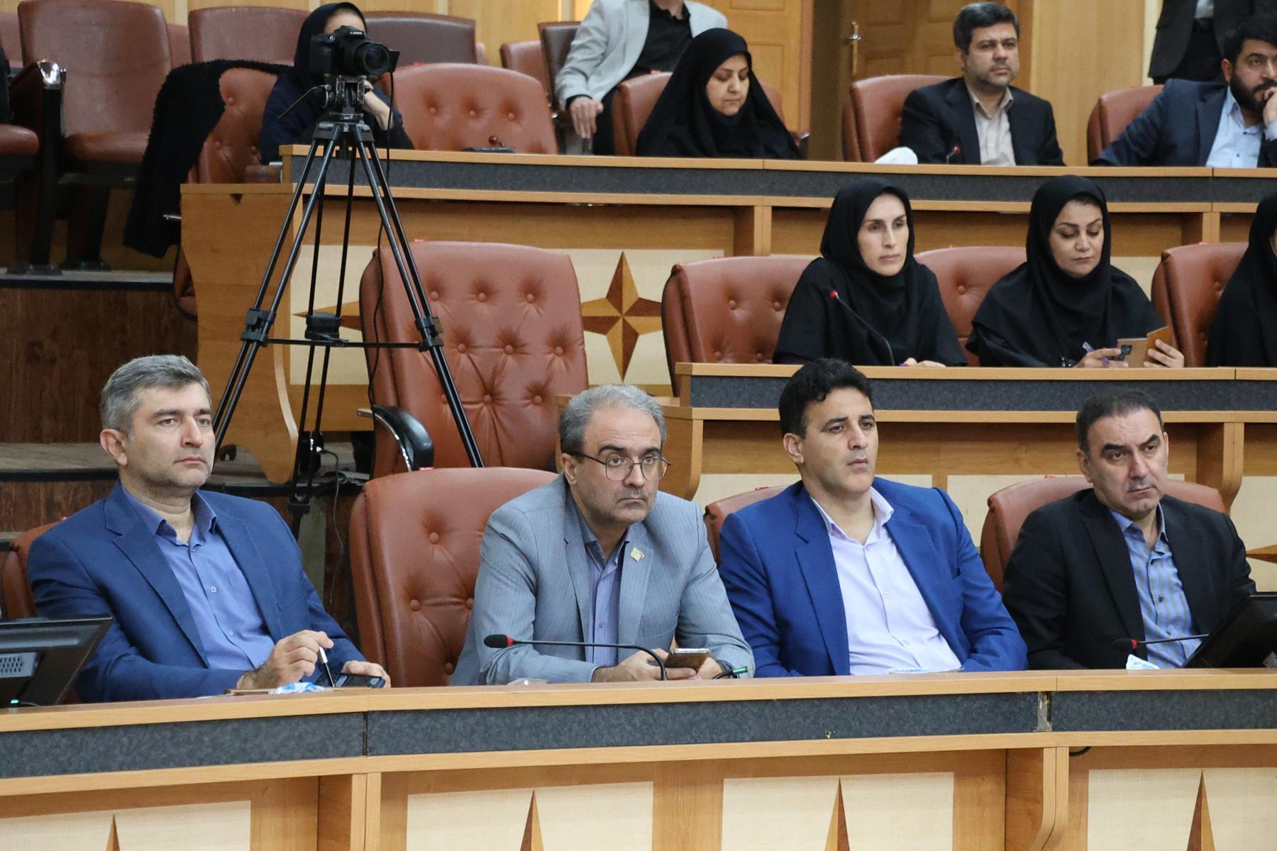 ۶۴۰۰ میلیارد تومان اعتبار استانی بین شهرستان‌های گیلان توزیع شد+(تصاویر)